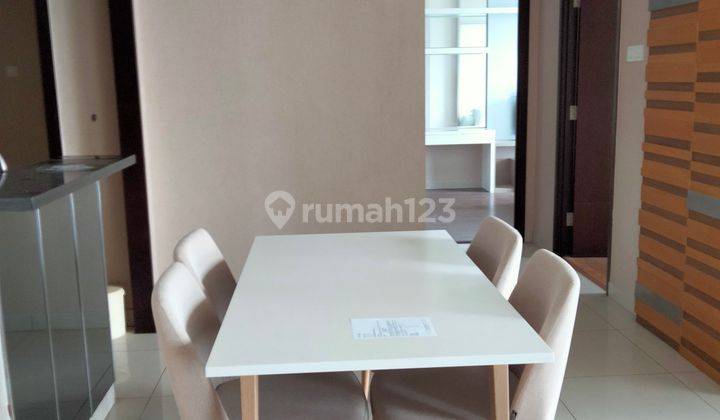 Apartemen Central Park/ 2 Kamar Tidur/ Bagus/ Furnished  2