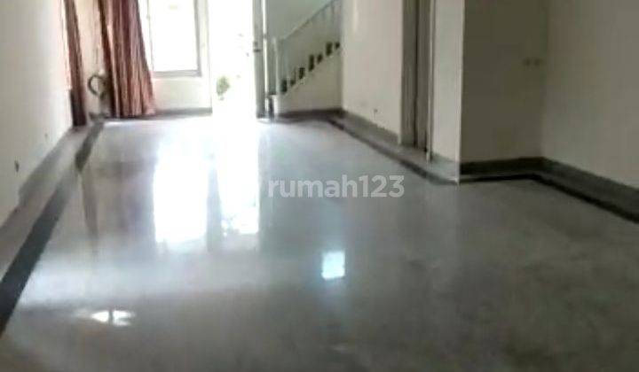 Rumah Di Lippo Karawaci/ 3 Br/ Unfurnished/Seberang Rs Siloam 2