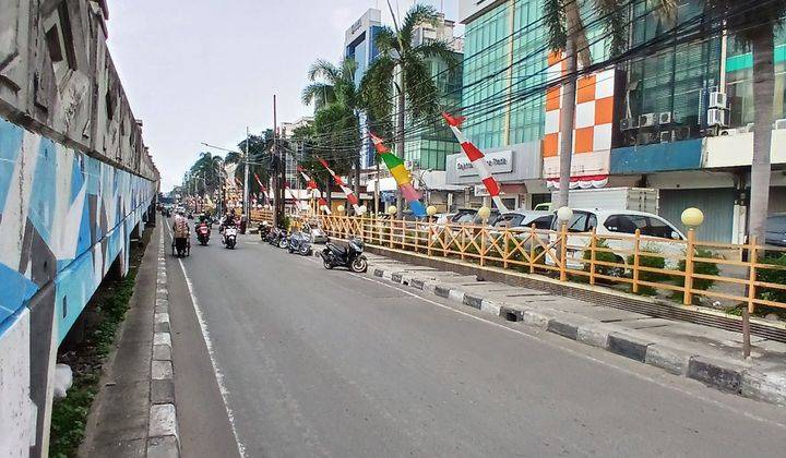 Tanah di bandengan Jakarta Utara/ Pinggir jalan/ SHM 2