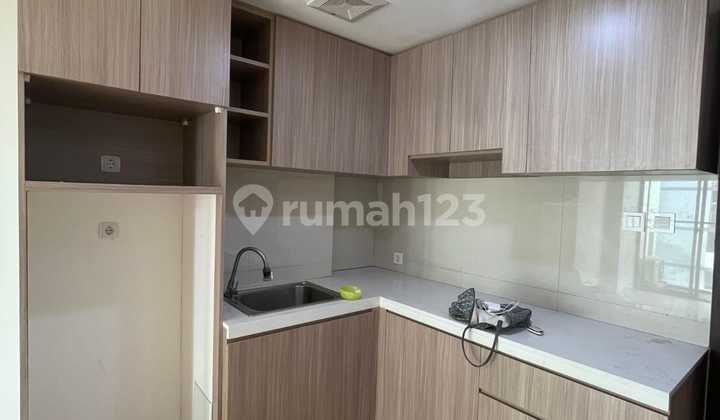 Daan Mogot City Apartment/2 Bedrooms/ Good Condition/ Clean/ Semi-Furnished 2