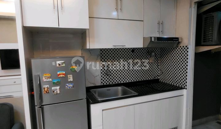 Apartemen Royal Medit/2 Br/furnished/dekat Mall Central Park 2