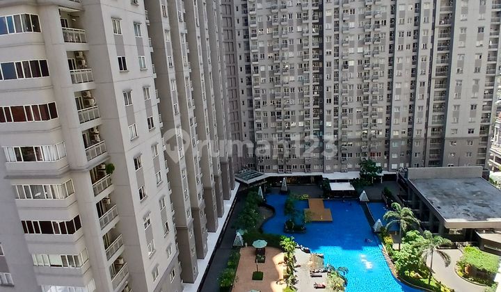 Apartemen Royal Mediterania Garden/ Bagus/Bersih/ 3 Br/ Furnished 2