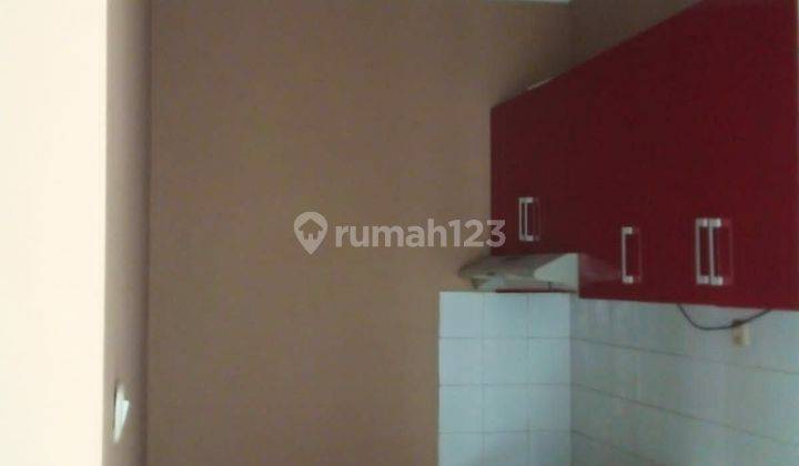 Di Kontrakan Rumah 2 Lantai Unfurnished Pisangan Tangsel 2