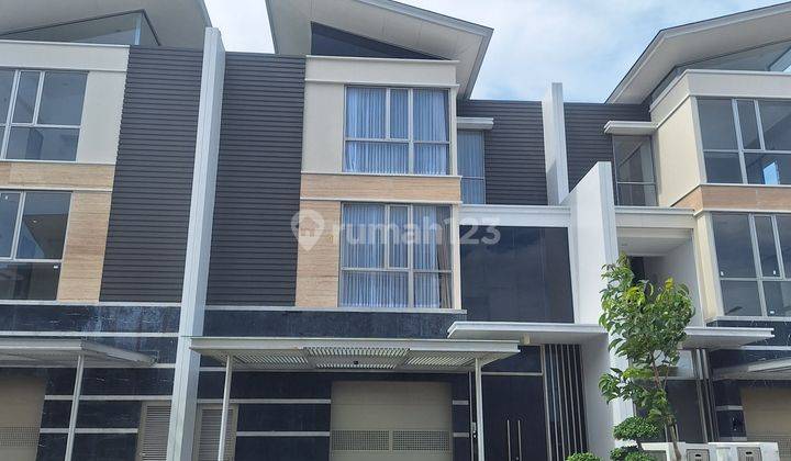 Rumah 10x30 3lt Pik Golf Island Mozart View Lapangan Golf Siap Huni Harga Nego 2