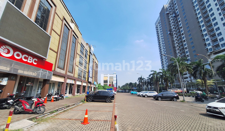PALING MURAH ! . Ruko Cengkareng FULL FURNISHED MEWAH . 4,5x18 4 lantai. Siap Pakai . BISA KPR