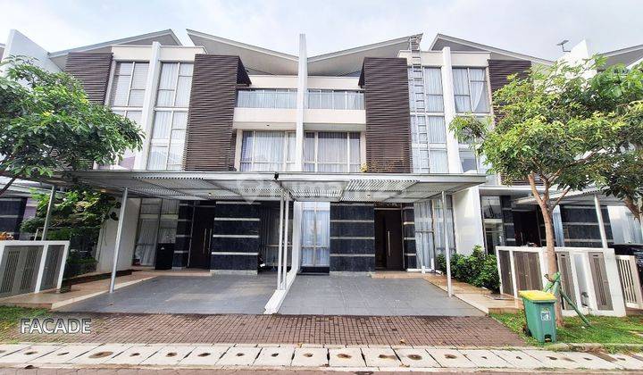 Disewa Rumah PIK Golf Island full furnished 8x25 3 Lantai 3 Kamar. Tinggal Bawa Koper 1