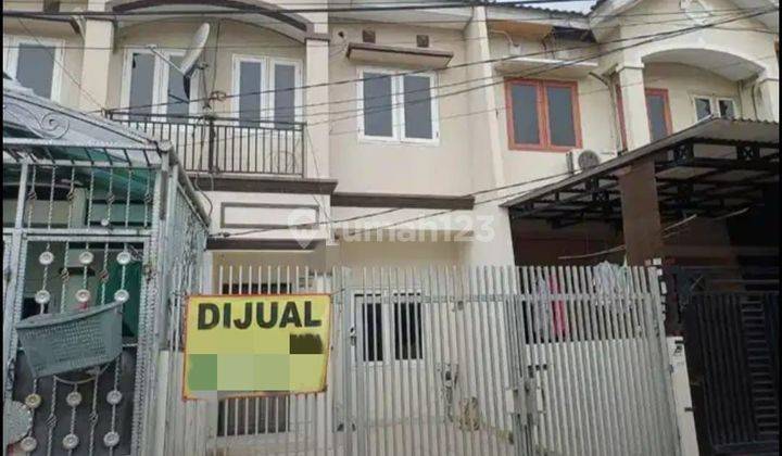 Dijual Rumah di Duri Kosambi
Jakarta Barat
Luas Tanah 60 m2
Luas Bangunan 72m2
Kamar Tidur 2
Kamar Mandi 2
Listrik 2200 
Sertifikat SHM
Hadap Utara 
Kosongan 
Gordyn, Water Heater

Harga Jual 1.1m nego
 1