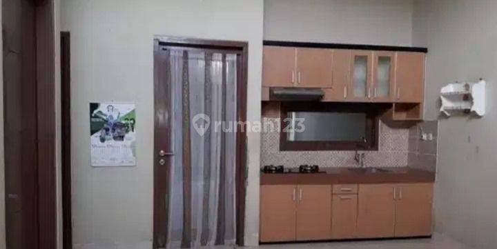 Di Jual Murah Rumah Cluster Di Kenanga Cipondoh Kota Tangerang

spesifikasi :
- Shm
- Lt 109m²
- Lb 56m²
- 3 Kt + 2 Km
- Carport  2