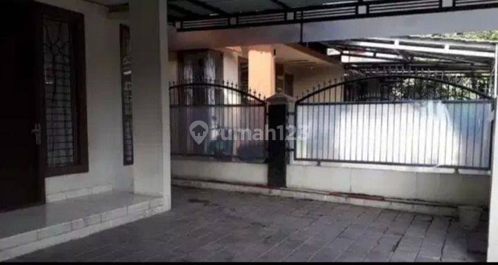 Di Jual Murah Rumah Cluster Di Kenanga Cipondoh Kota Tangerang

spesifikasi :
- Shm
- Lt 109m²
- Lb 56m²
- 3 Kt + 2 Km
- Carport  1