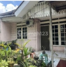 For Sale by Mrs. House in Kosambi Baru on Boulevard Street, Land Area = 8x20 (160M2)