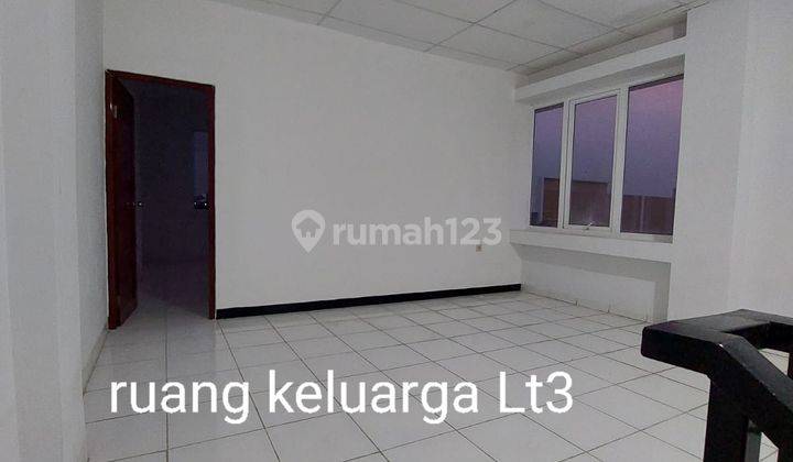 Gudang + Kantor 4 Lantai Di Komp Pergudangan Tangerang Hoek 2