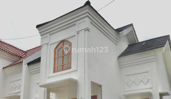 Dijual Rumah Baru Lokasi Strategis Dekat Stasiun 1