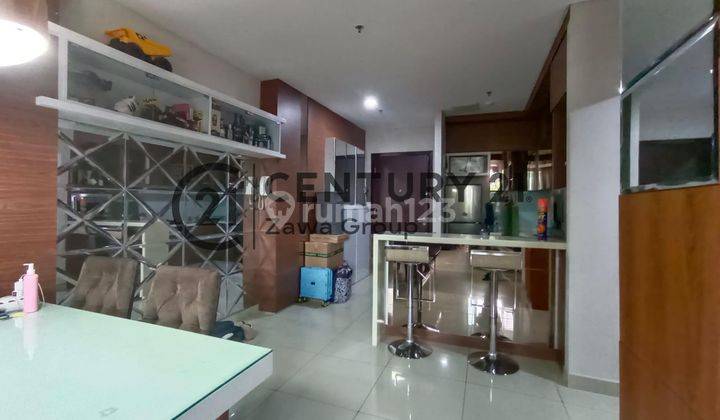 Dijual  Apartemen Central Park Residences 1 Kamar Tidur, Full Furnished, Lantai Sedang 2