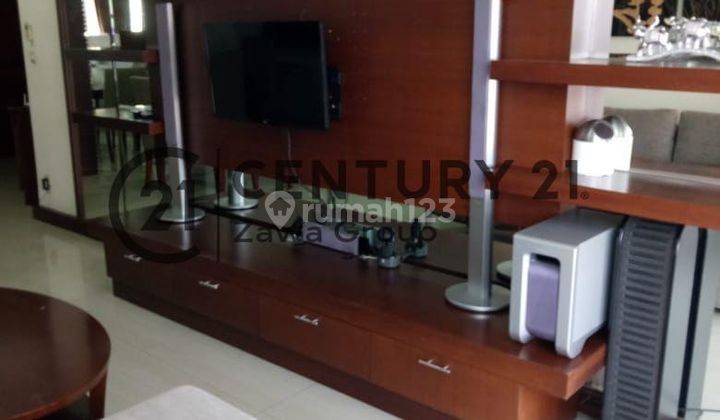 Dijual Cepat Apartemen Taman Anggrek Condo Tower 4 Lantai Sedang 2