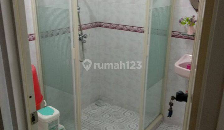 Dijual Rumah Tomang Belakang Hero Semi Furnished 2