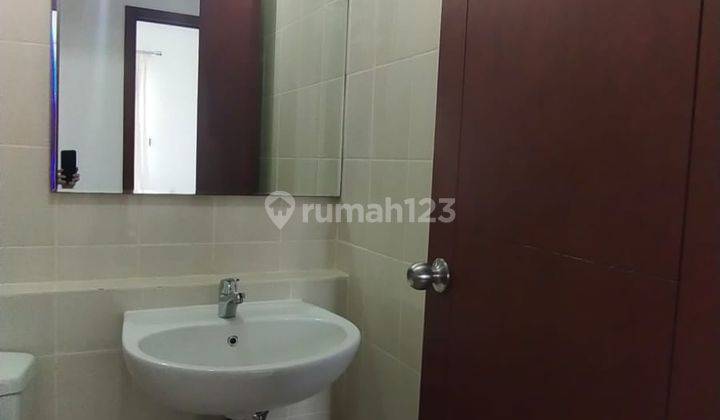 Disewakan Apartemen Royal Mediterania Fullfurnished Lantai Tinggi 2