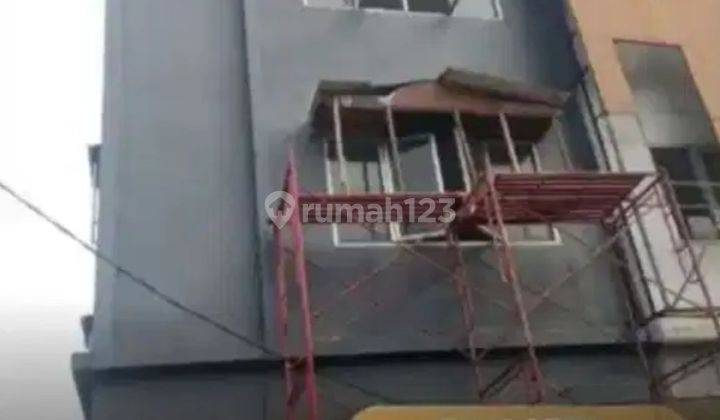 Sewa Ruko 3 Lantai Driyorejo 209 M2 Bagus Hak Guna Bangunan 2