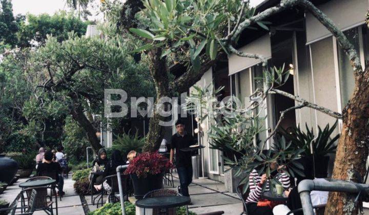 RUMAH DAN CAFE Pondok Hijau Setiabudi Ciwaruga Bandung 2