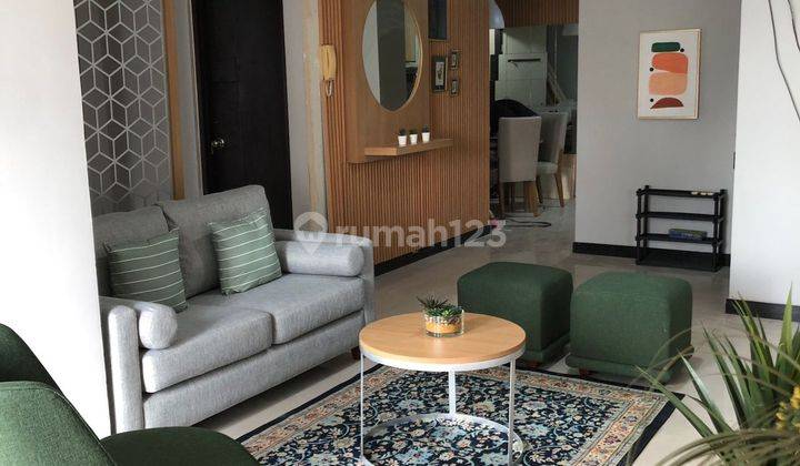 Sewa Apartemen Cosmo Mansion Jakarta Residence 2 BR Fully Furnish 1