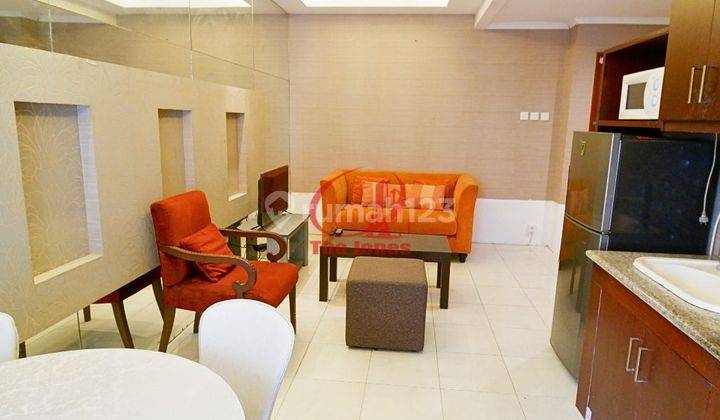 Sewa Apartemen Sudirman Park Jakarta Pusat 2 BR Fully Furnished 1