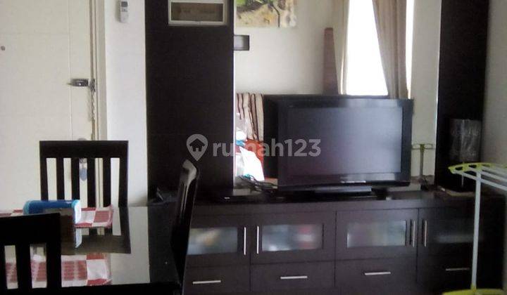 Sewa Apartemen Cosmo Terrace Thamrin City 2 Bedroom Full Furnish 1