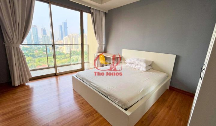 Rent a Studio Type Furnished Apartment at Sudirman Hill Residences