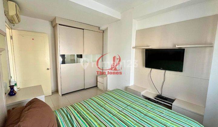 Sewa Apartemen Cosmo Terrace Thamrin City 2 BR Fully Furnished 2