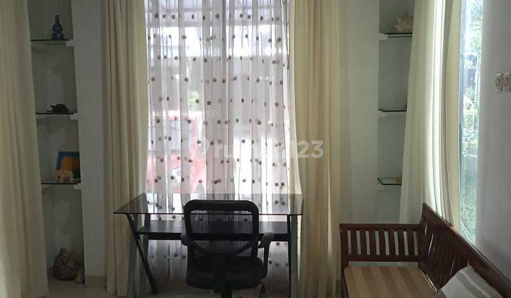 Disewakan Apartemen 2+1 Bedrooms Full Furnished 