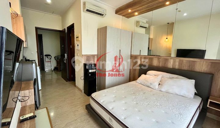 Sewa Apartemen Menteng Park Cikini Tipe Studio Fully Furnished 2