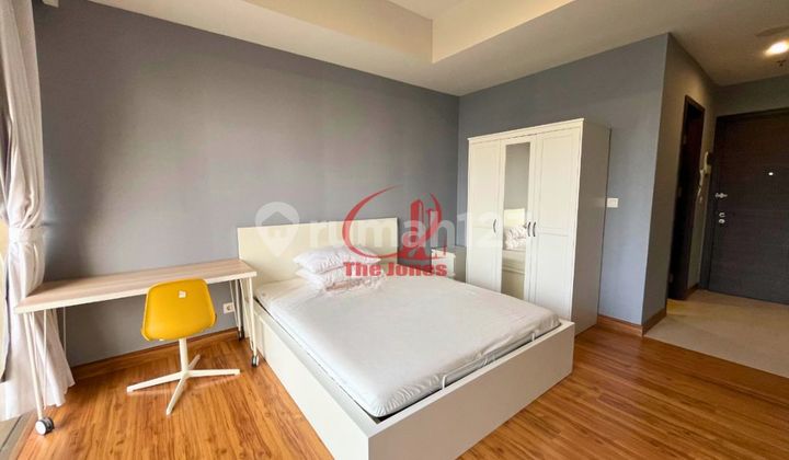 Rent a Studio Type Furnished Apartment at Sudirman Hill Residences 2