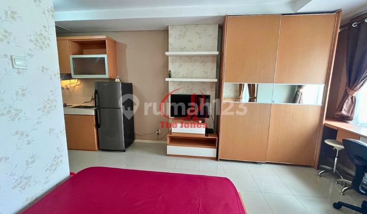 Sewa Apartemen Cosmo Terrace Tipe Studio Full Furnished 2