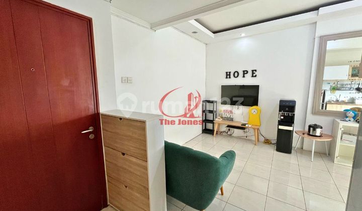 Sewa Apartemen Sudirman Park 2 Bedroom Fully Furnished 2