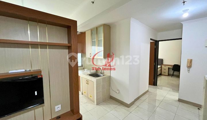 Sewa Apartemen Sudirman Park Jakarta Pusat 2 BR Fully Furnished