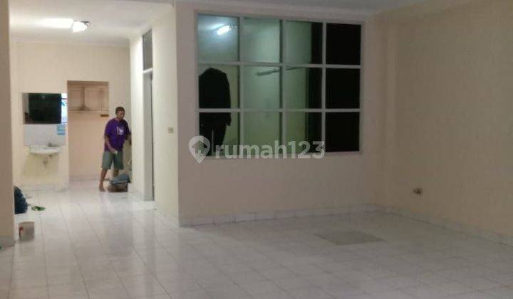 Disewakan Ruko Kendal Menteng Jakarta Pusat 2