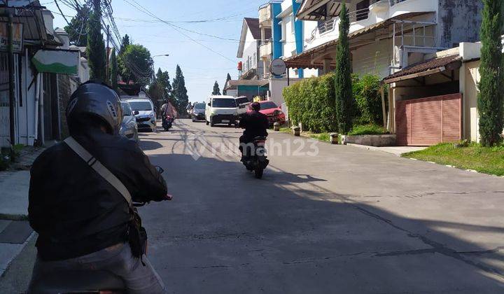 Rumah Bangunan Lama Lokasi Strategid di Dago Bandung 2