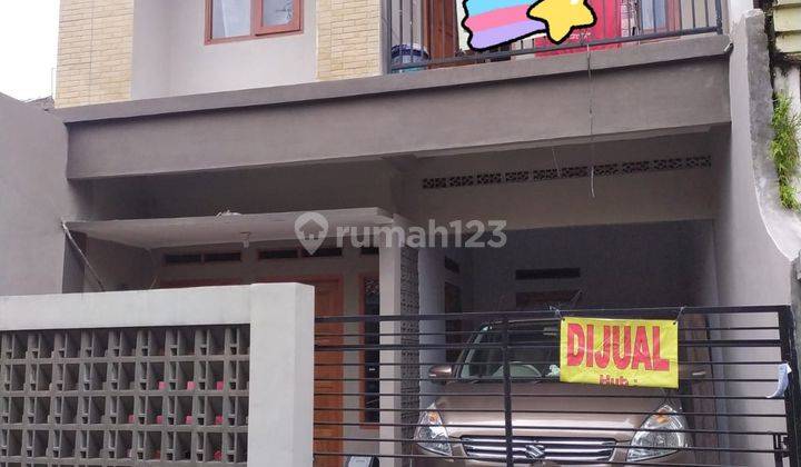 Rumah Minimalis 2 Lantai Siap Huni Komp Cijaura Bandung 1