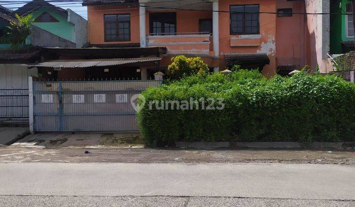 Rumah 2 Lantai Siap Huni Lokasi Strategis Dalam Komplek 1