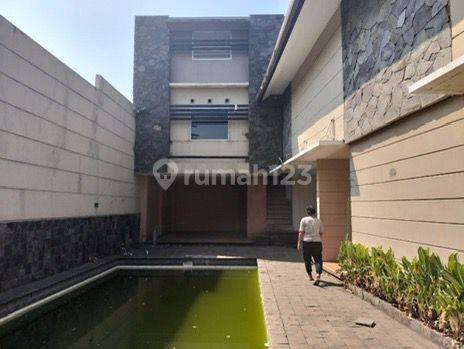 di Jual Rumah Ex Guest House Akan Masuk Lelang Di Jln Cigadung 2