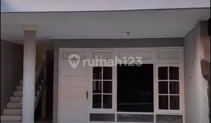 2-story house in Kutisari, Surabaya 2