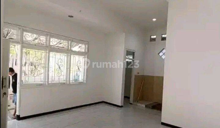 Rumah Hook Di Mulyosari Dekat Pakuwon City Kampus Galaxy Mall 2