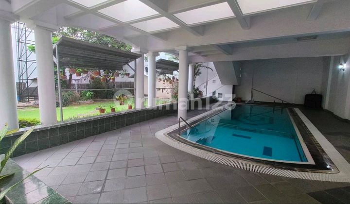 Galaxy House Bumi Permai Surabaya