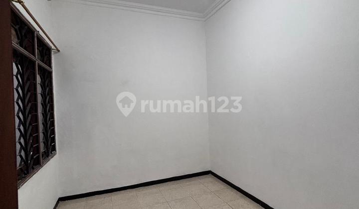 Disewakan Rumah Wisma Mukti Klampis Surabaya 2