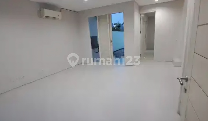 Rumah Baru Graha Green Garden Surabaya 2