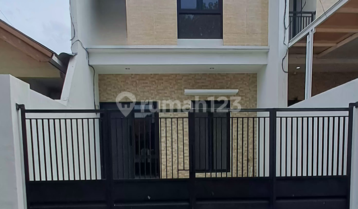 Nirwana Executive Rungkut Surabaya New House 2