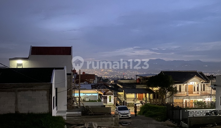 Modern House Near Bandung City Year-End Promo Price Modern House Near Bandung City Year-End Promo Price