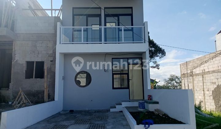 Rumah 2 Lantai + Mezzanine Dekat ke Polband Bonus Canopy Rumah 2 Lantai + Mezzanine Dekat ke Polband Bonus Canopy