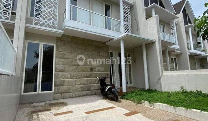 Rumah Mewah Di Jalan Dieng Tidar Full Furnish 1