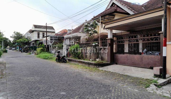 Rumah Luas Di Daerah Suhat Dekat Universitas Brawijaya 1