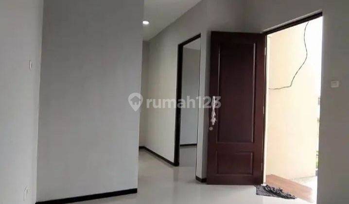 Rumah Modern di Green Diamond Residence Gadang 2