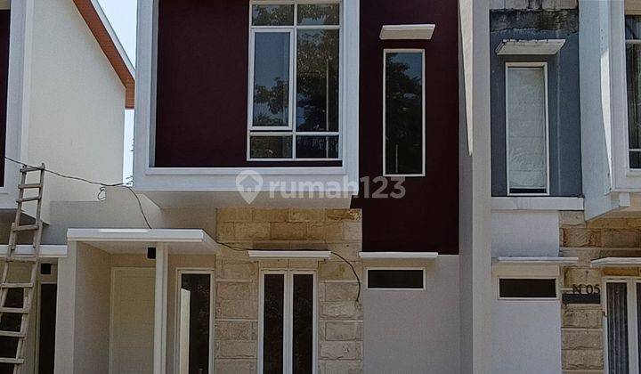 Rumah modern 2 Lantai Siap Huni di Dieng  2